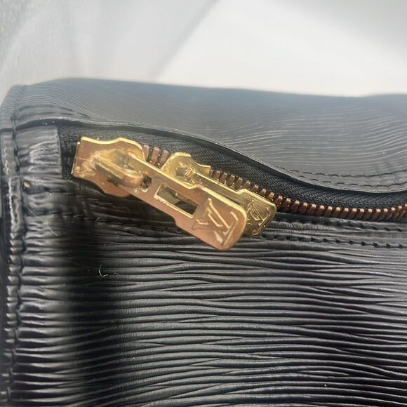 LOUIS VUITTON VINTAGE BLACK EPI LEATHER DUFFLE TRAVEL BAG KEEPALL 50 - Picture 6 of 16